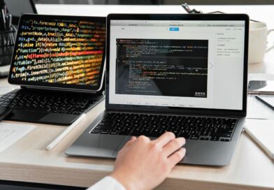 Développement Web et mobile : un levier essentiel pour la croissance des entreprises Développement Web et mobile : un levier essentiel pour la croissance des entreprises