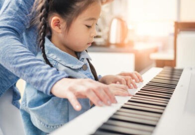 Quel piano choisir pour initier un enfant à la musique ? piano enfant